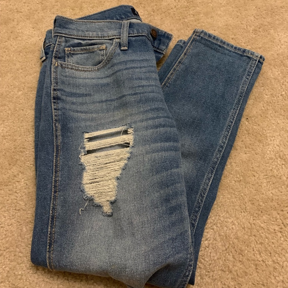 hollister boyfriend jeans